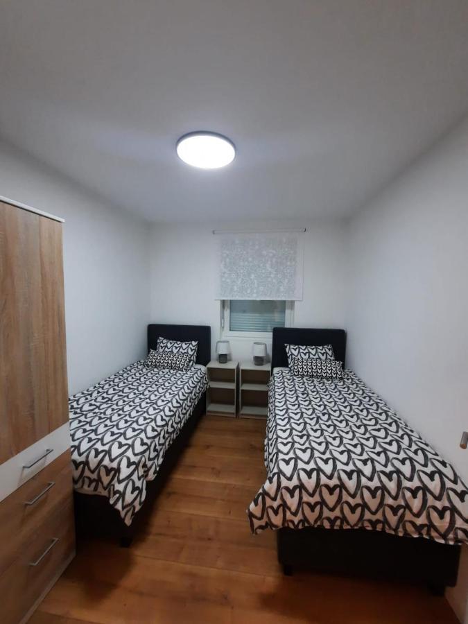 Njivice, Otok Krk, Apartman Dora Εξωτερικό φωτογραφία