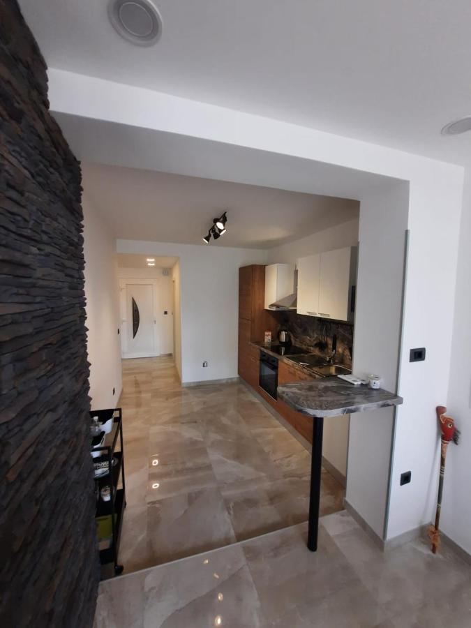 Njivice, Otok Krk, Apartman Dora Εξωτερικό φωτογραφία